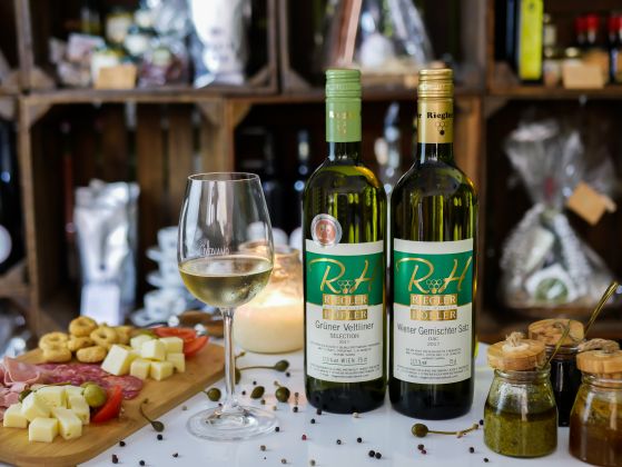 Österreichische Weine: Riegler / Höfler (Gem. Satz / Grüner Veltliner) © Civediamo Wine Trade