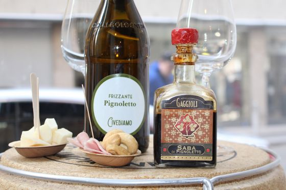 Pignoletto Frizzante und Saba di Pignoletto © R. Vidmar / echonet.at